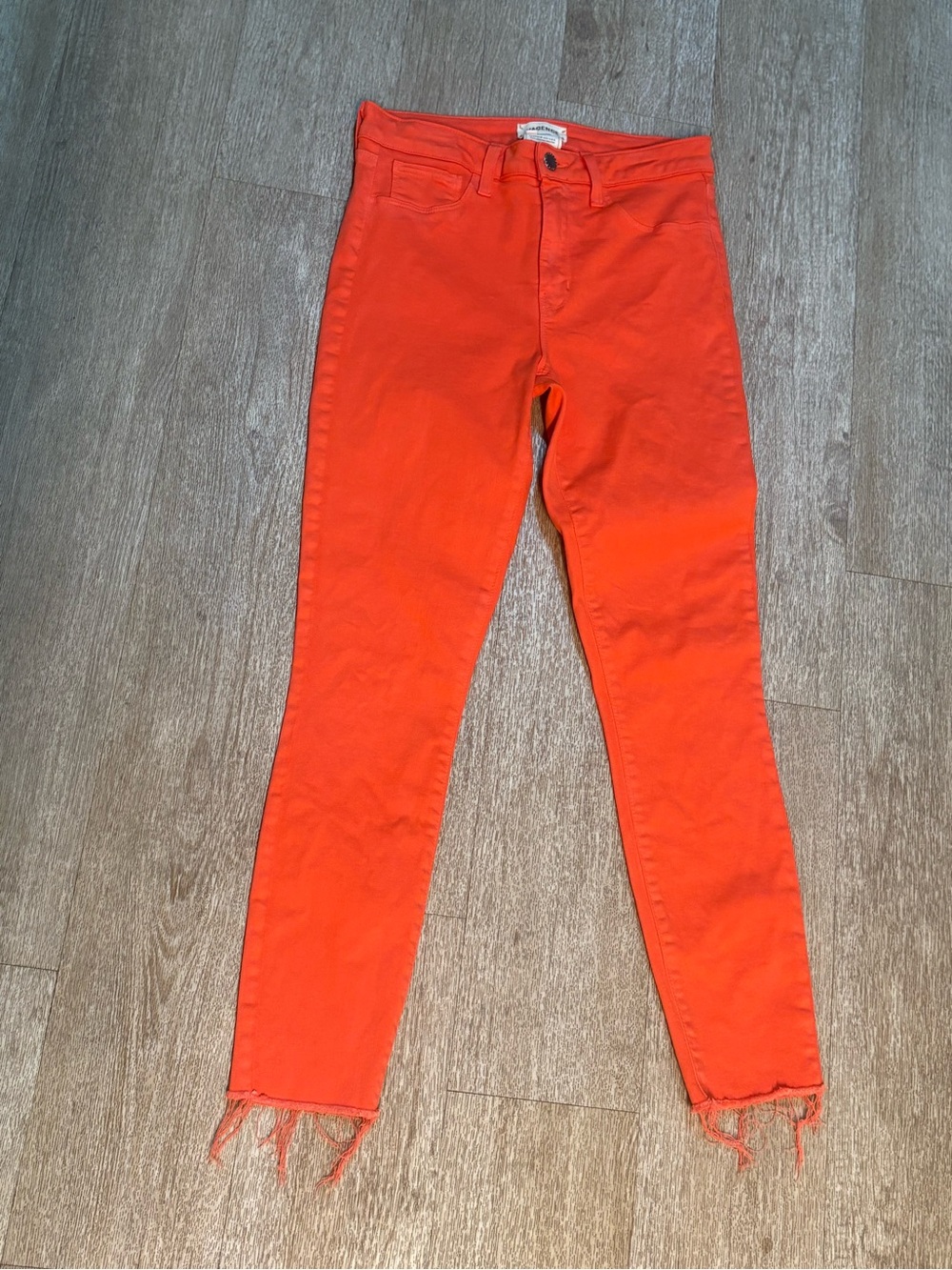 L’AGENCE ORANGE SKINNY FRAYED ANKLE JEANS SIZE 27